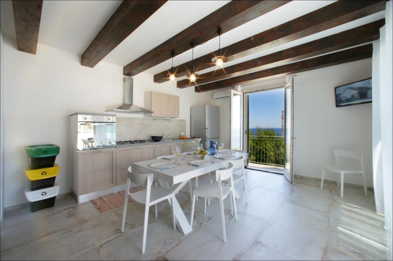 Villa Antonia - Vasca Idromassaggio Terrazza Vista Mare San Vito Lo Capo Exterior foto
