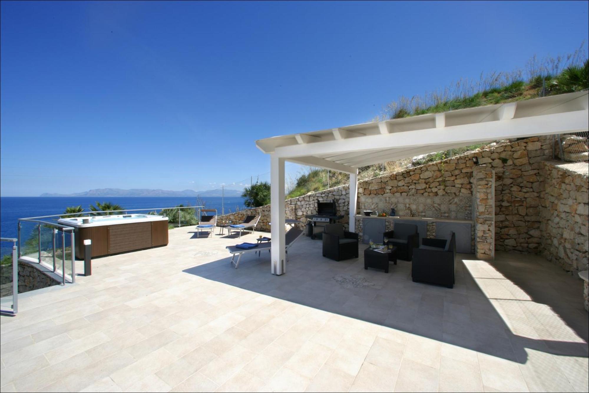 Villa Antonia - Vasca Idromassaggio Terrazza Vista Mare San Vito Lo Capo Exterior foto