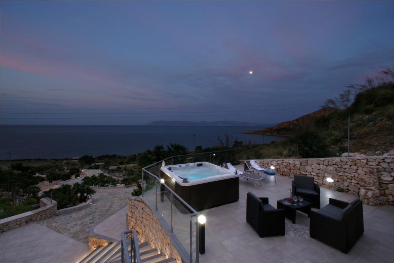 Villa Antonia - Vasca Idromassaggio Terrazza Vista Mare San Vito Lo Capo Exterior foto